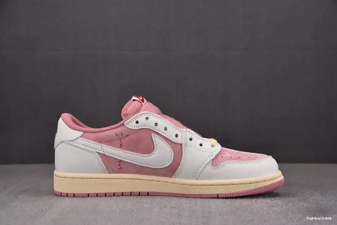 HYPE AJ Scott x DM7866-600 Low Travis 1 SP OG 0527